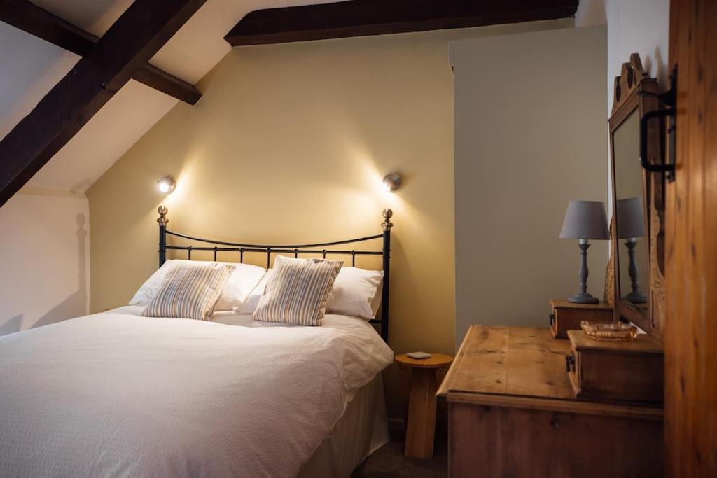Barn Cottage - Family-Friendly Cottage With Heated Indoor Pool Haverfordwest Exterior foto